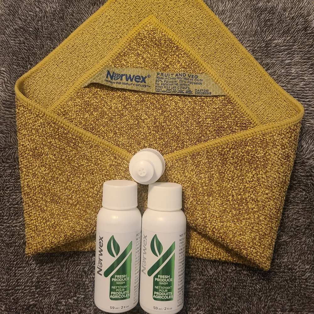 Norwex fruit and veg set